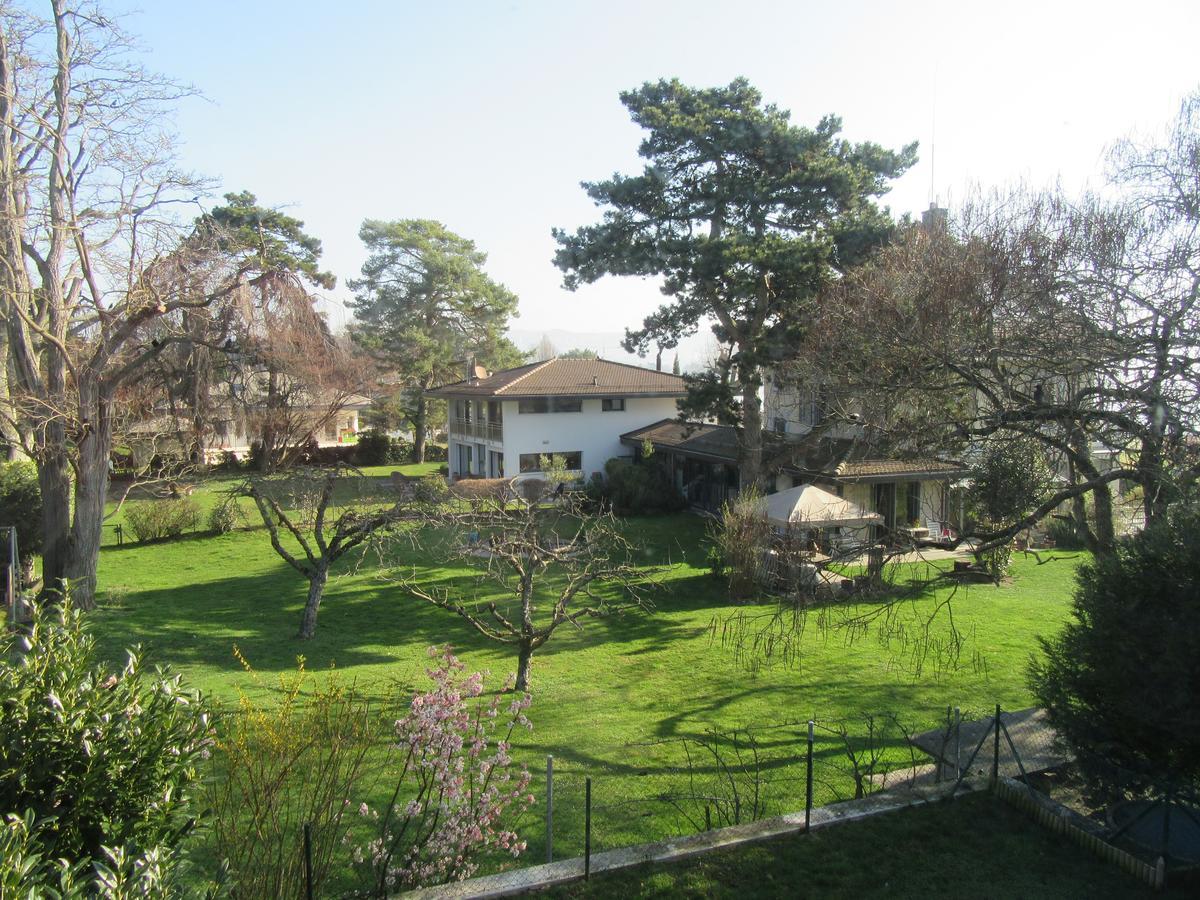 Apartamento Le Debarcadere Saint Sulpice  Exterior foto