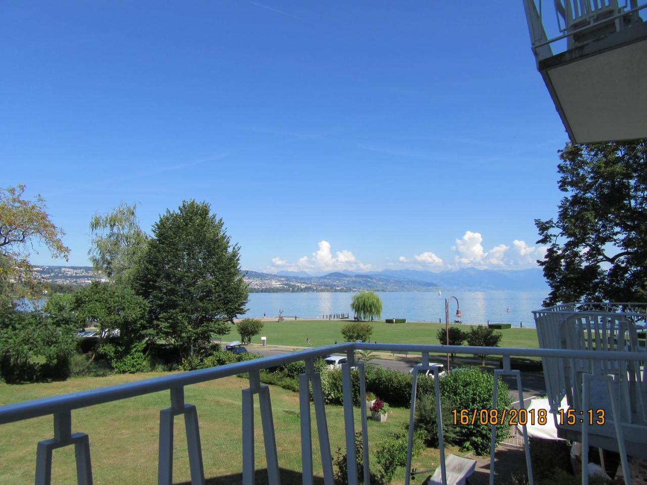 Apartamento Le Debarcadere Saint Sulpice  Exterior foto